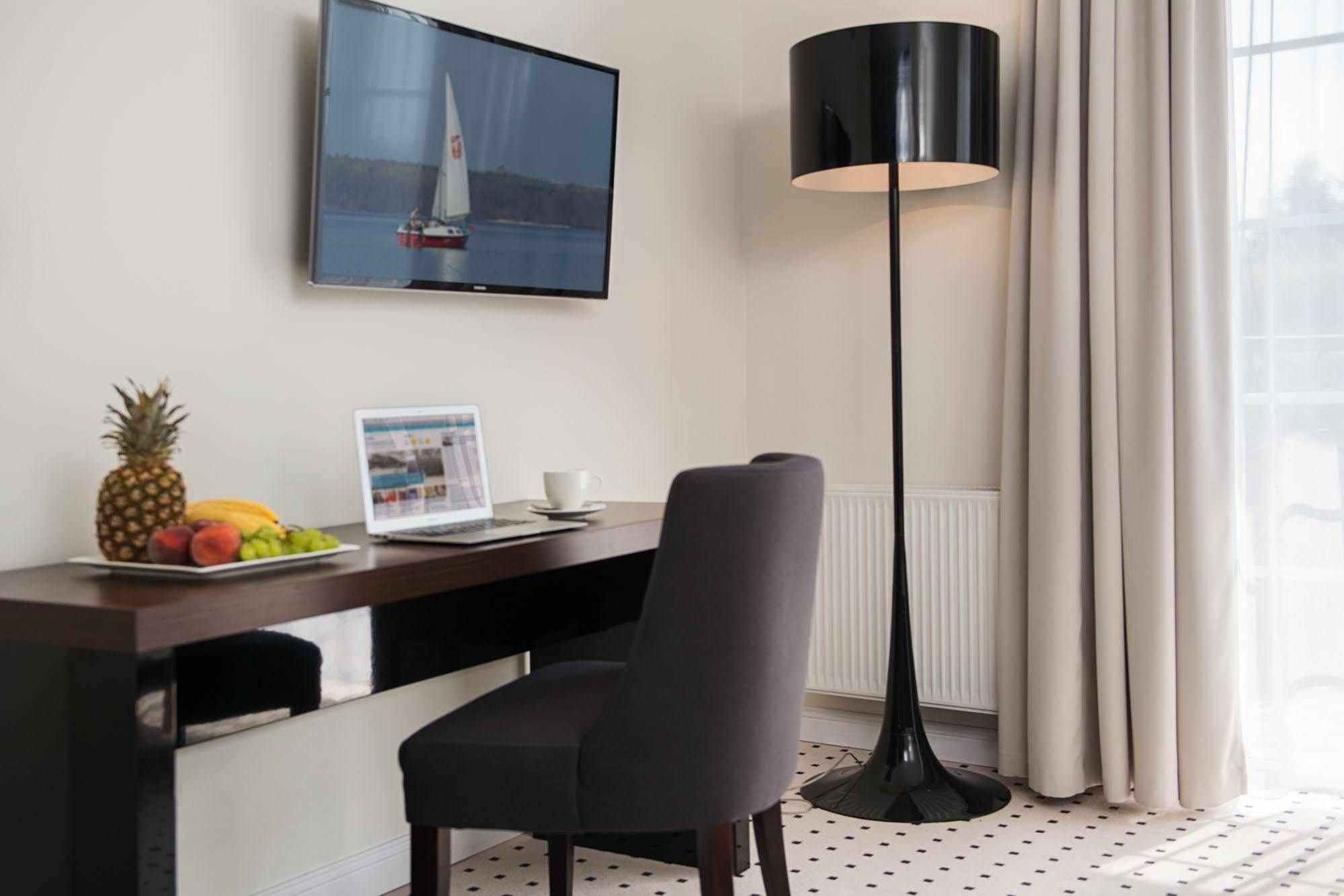 Apartamenty M&M Mikołajki Extérieur photo