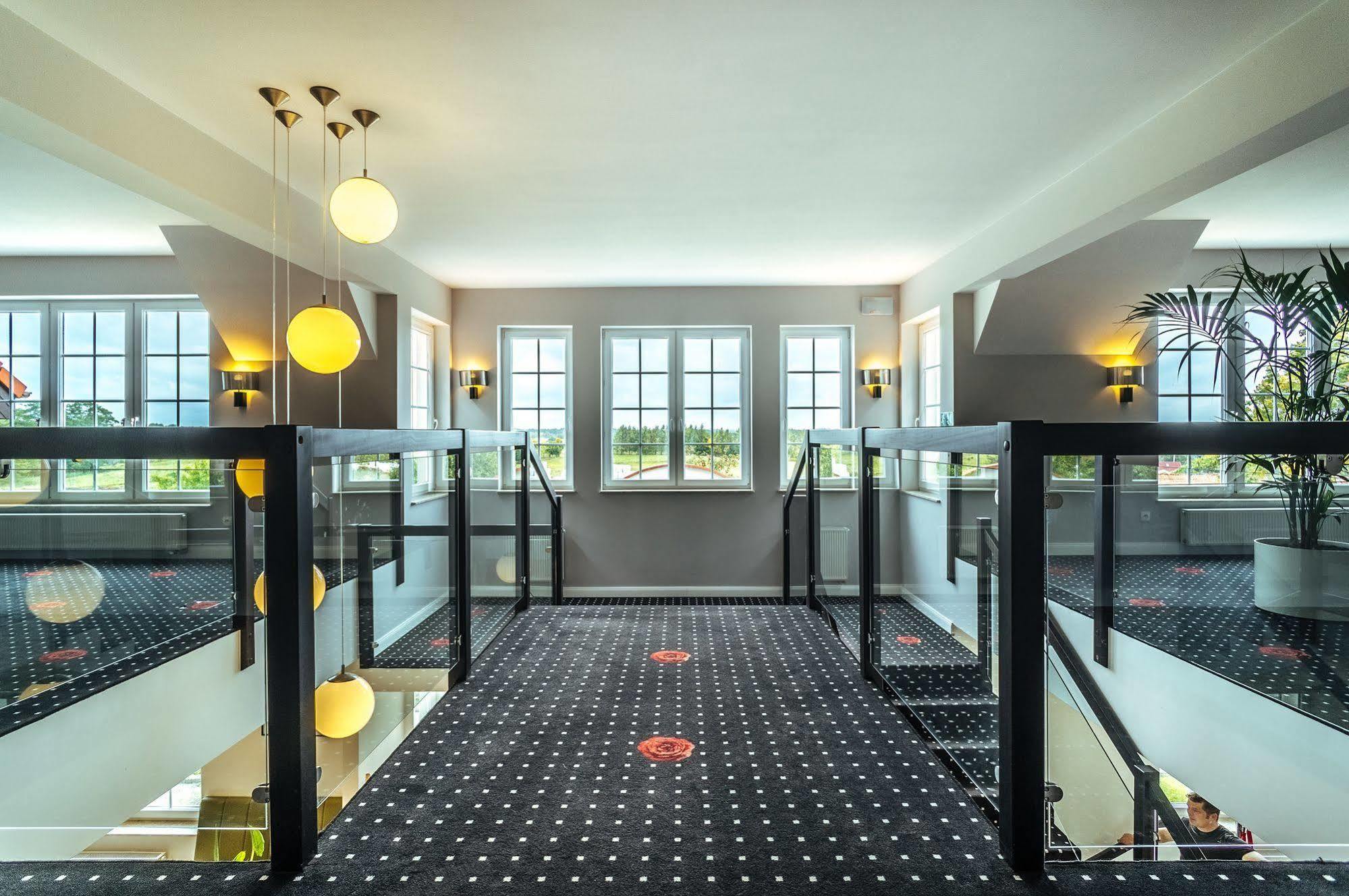 Apartamenty M&M Mikołajki Extérieur photo